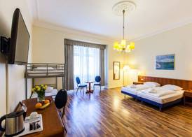 Hotel Monopol - Central Station 2