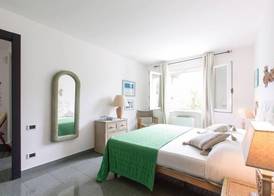 Amoredimare B&B in Villa 2
