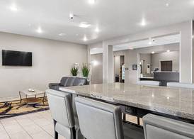 Riverstone Suites by Cobblestone Hotels - Chippewa Falls 5