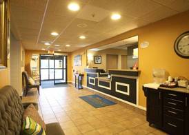 Baymont by Wyndham Portage 2