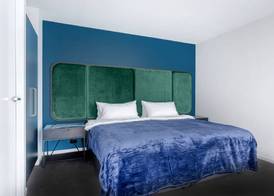 Oros Hotel and Apartments 5