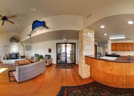 Days Inn & Suites by Wyndham Llano 3