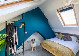 Hollywood House - Sleeps 10 Guests 2