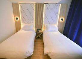 Rihab Hotel 4