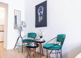 8 Studios with Terrace in Margareten 4