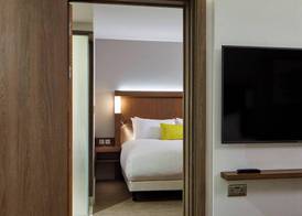 Courtyard by Marriott Oxford South 5