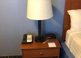 Days Inn by Wyndham Breezewood 3