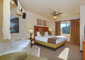 Ridge Pointe 4