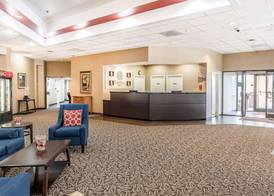 Comfort Inn & Suites Piqua-Near Troy-I75 2