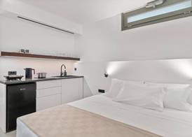 Dream of Paros 3