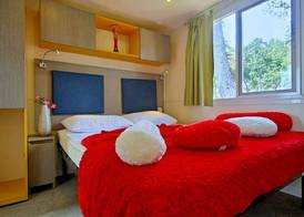 Happy Camp Mobile Homes in Brioni Sunny Camping 2