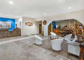 Super 8 by Wyndham Columbia 2