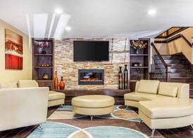 Comfort Inn & Suites Ballpark Area 3