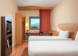 Ibis Bursa 4