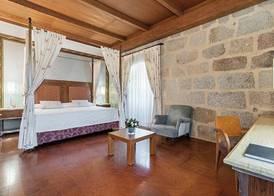Eurostars Monumento Monasterio de San Clodio Hotel 4