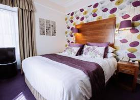 Selkirk Arms Hotel 3