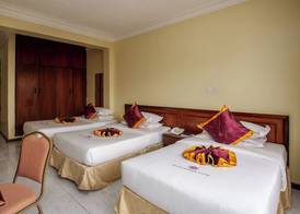 Holiday Express Hotel 3