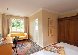 Tiemann's Hotel 3