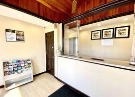 Whistling Pines - Daily & Extended Stay, Elizabeth City 4