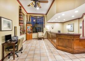 Super 8 by Wyndham Corning 2