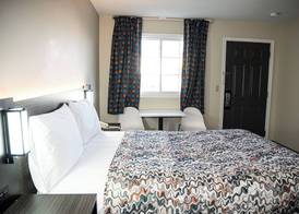 Capri inn and Suites 3