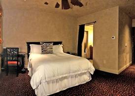 Border House at Crystal Bay Casino 4
