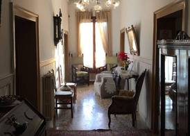 Princess Guest House Canal View 3