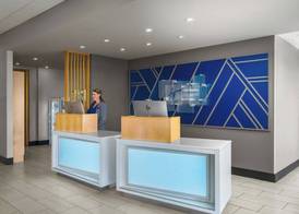 Holiday Inn Express & Suites SALEM NORTH - KEIZER by IHG 2