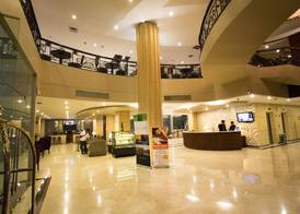 Arion Suites Hotel Kemang 2