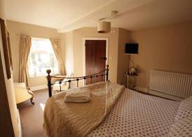 Fitzwarine House Whittington 2