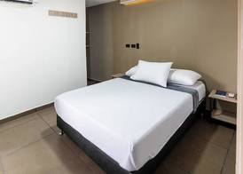 HOTEL LAX 3