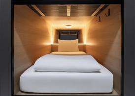 Zedwell Capsule Hotel Piccadilly Circus 4