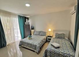 Sol Caribe Beach Pool 4