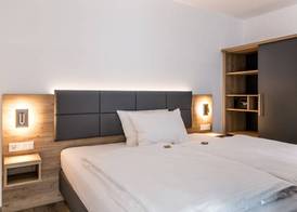 Waldhotel zum Bergsee Damme 5
