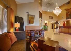 Best Western Plus Tulsa Woodland Hills Hotel and Suites 2