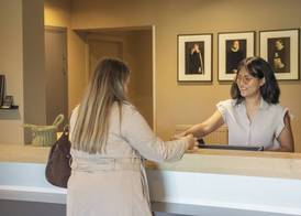 Hôtel le Corbusson Laval Ouest 2