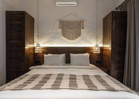 Moonlight EVDEkimi - Stylish 2BR escape with Tropical garden and Pool 3
