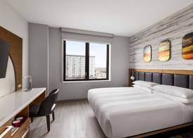 Marriott New York JFK Airport 4