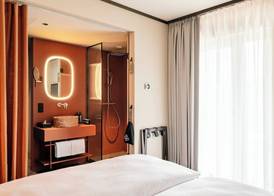 Hotel Schani City 5