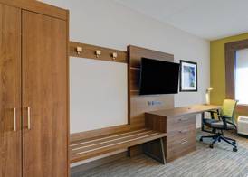 Holiday Inn Express KINGSTON WEST by IHG 4