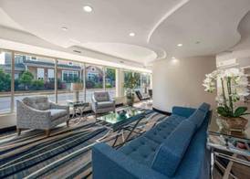 The Breakers Hotel & Suites 2