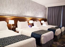 Nozol Royal Hotel 4