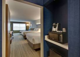 Holiday Inn Express & Suites MT STERLING NORTH by IHG 4