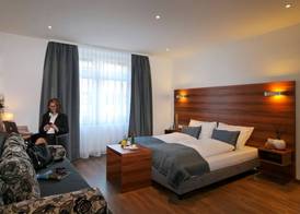 Schlotzeria Hotel I Café I Eis 5