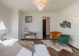 Old Town Luxury Suites 3