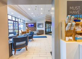 Holiday Inn Express & Suites BOSTON - CAMBRIDGE by IHG 2