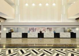 Twin Towers Hotel 4