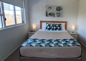 Koola Beach Apartments Bargara 4