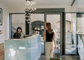 Salamanca Wharf Hotel 4
