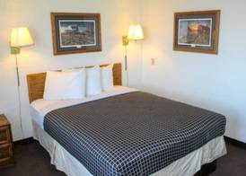Economy Hotel Macon 5